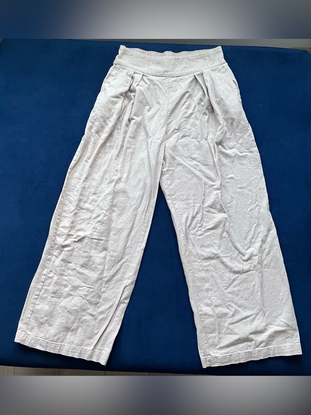 Abercrombie & Fitch Light Beige Elastic Waist Linen Pants